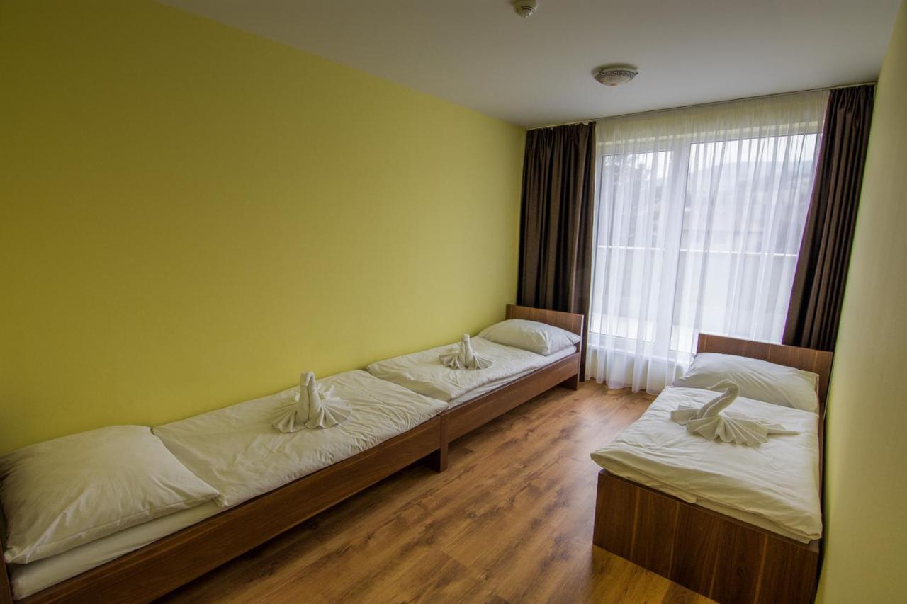 Hotel Arena Brumov Exteriör bild